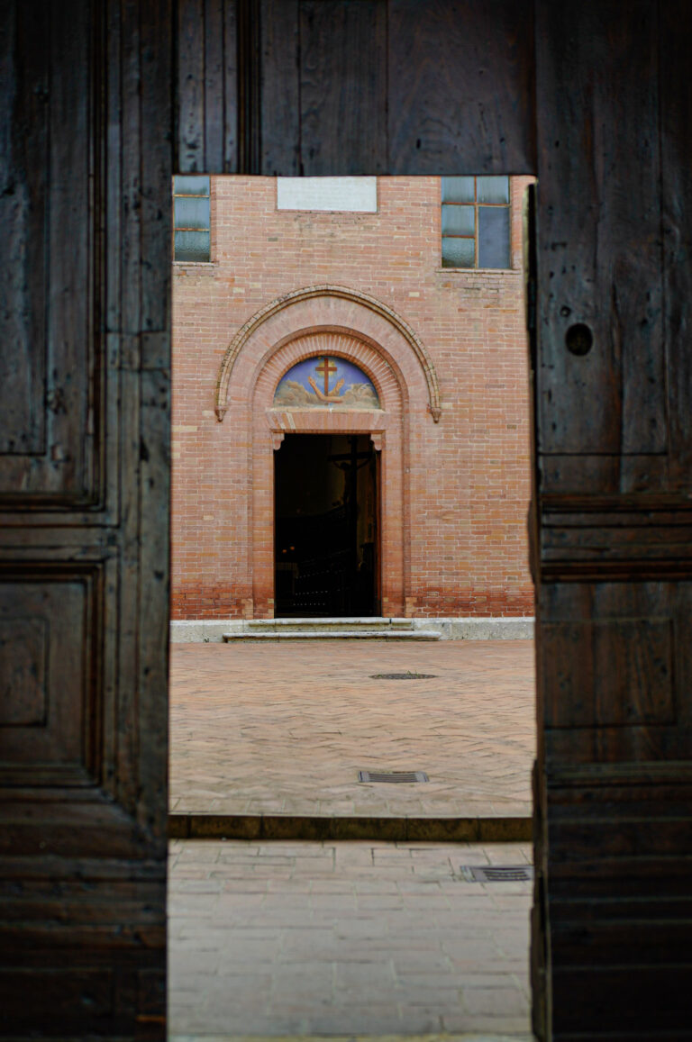Klasztor Monteripido Letnia Szkoła Kaligrafii w Perugii